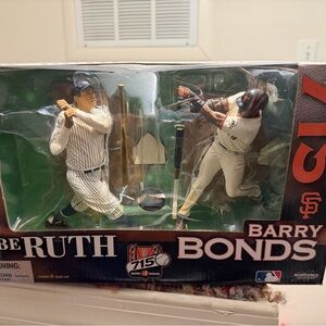 McFarlane Babe Ruth and Barry Bonds Action Figure Set